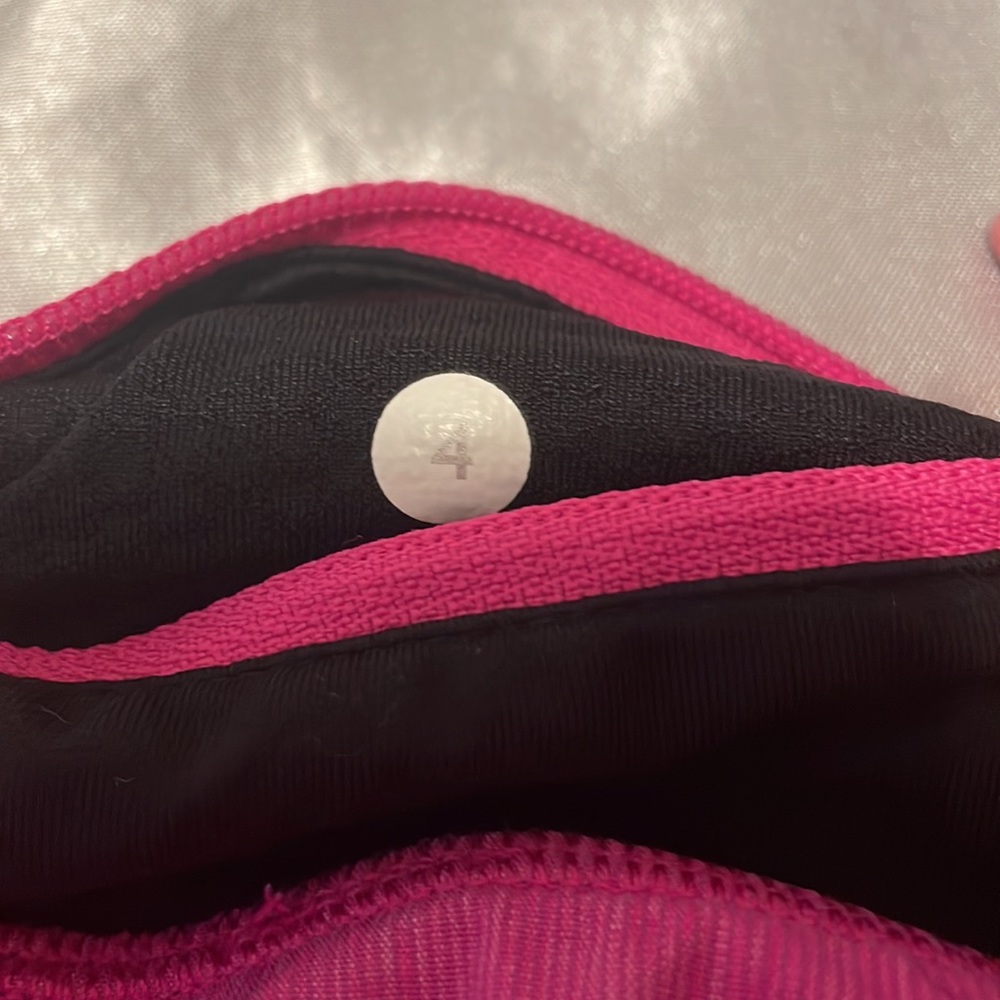 LULU SHORTS - Picture 3 of 3